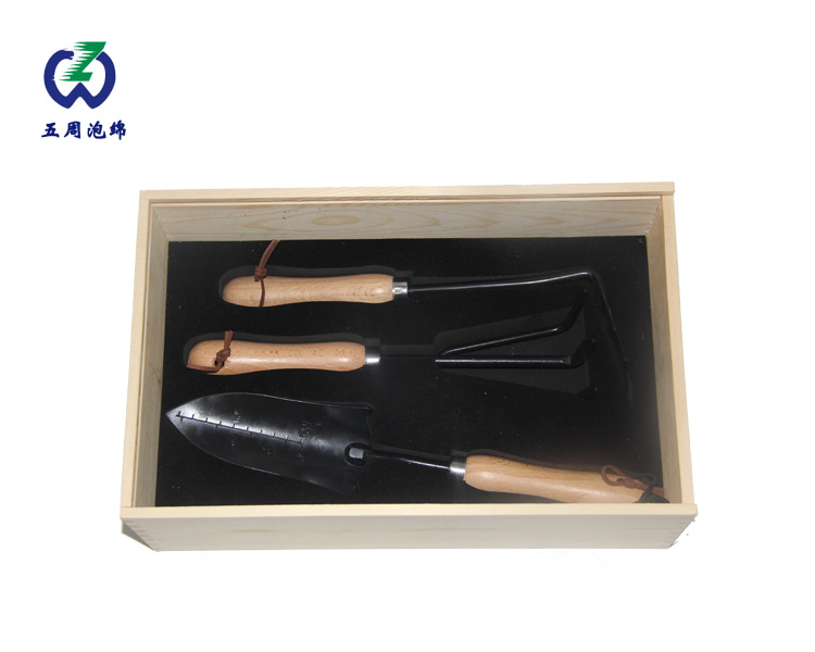 五金機械工具包EVA泡棉內(nèi)襯的特點